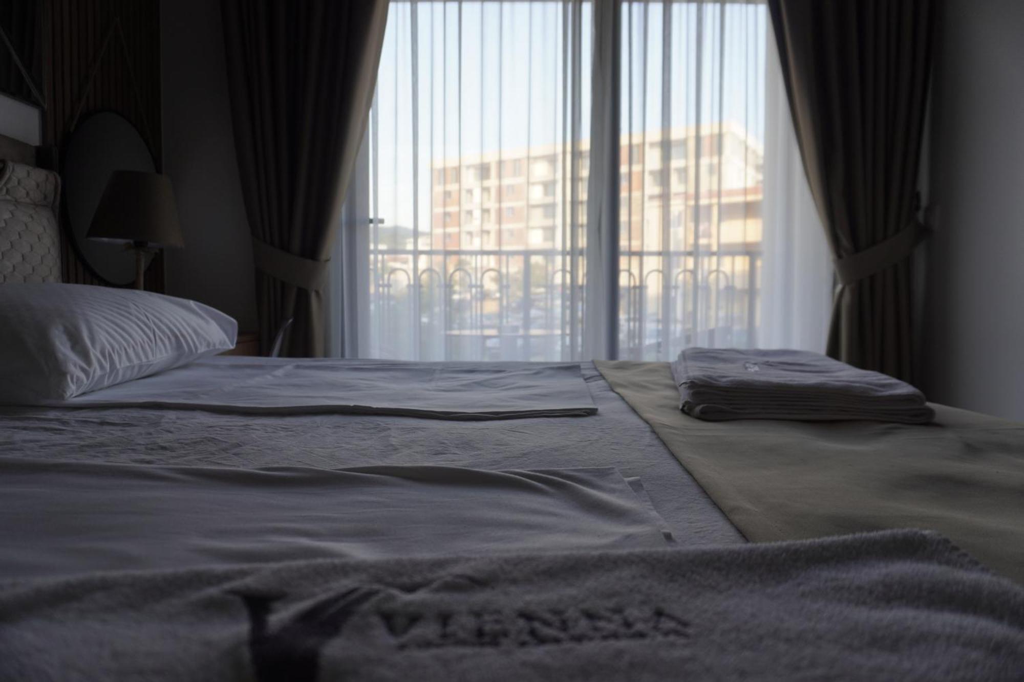 Vienna Luxury Apartments دوبرا فوفا المظهر الخارجي الصورة